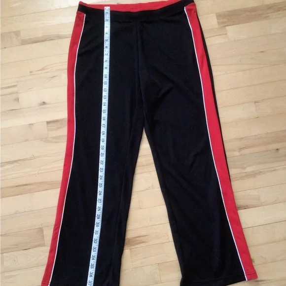 Red and Black Hooded Tracksuit - Picture 5 of 9
